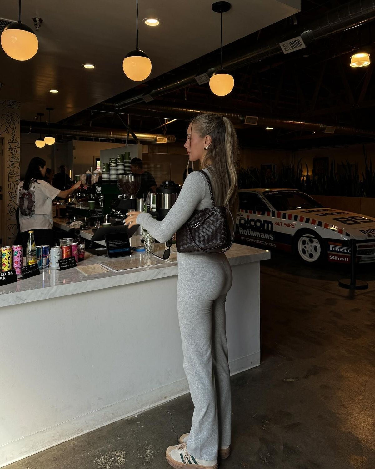 Lounge-Set aus weichem Polyester – Bequem und stilvoll für jede Jahreszeit 4