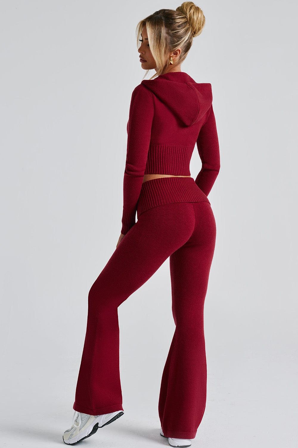 Lounge Set Evie mit Zip-up-Hoodie und Hoch Taillierten Fackelhosen – Bequemes, Stilvolles Outfit für Zuhause 6