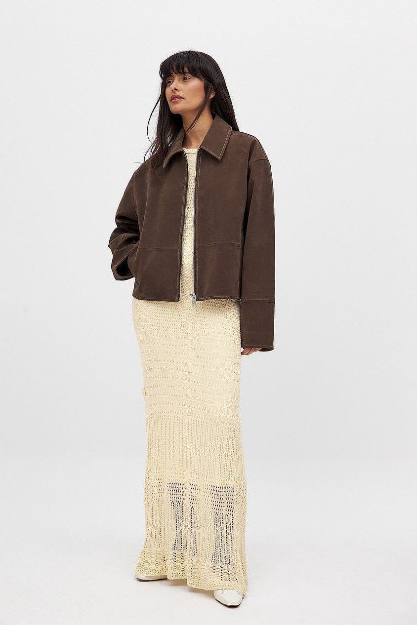 Übergroße Braune Wildlederjacke Damen mit Strukturiertem Kragen für Stilvolle Outfits 1